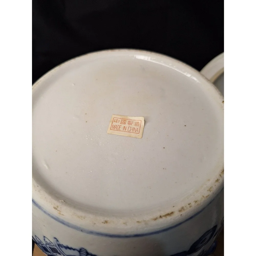 Vintage Blue and White Porcelain Ginger Jar Foo Dog Lid Longevity Shou Symbol - Picture 14 of 16